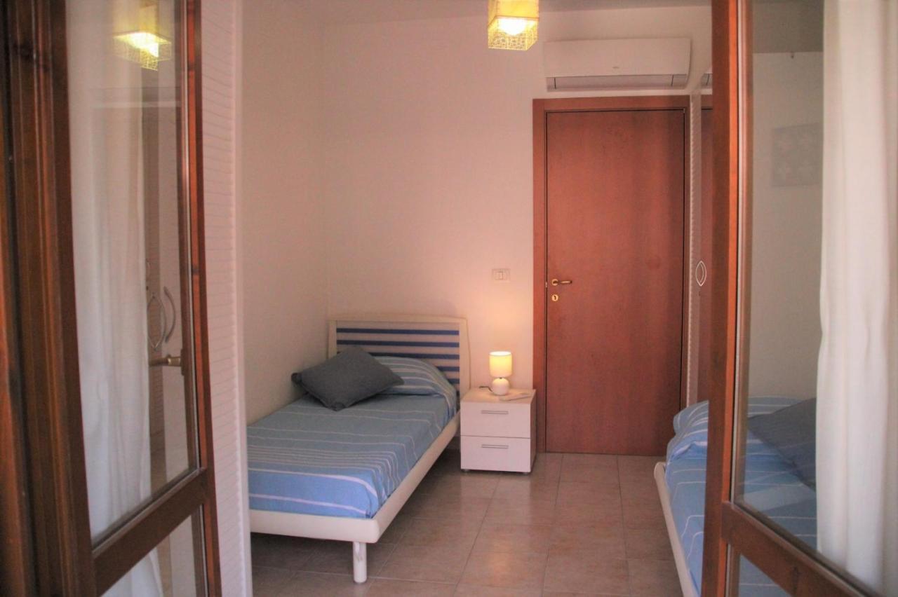 Poseidone Sea Apartment Taormina Мацео Екстериор снимка