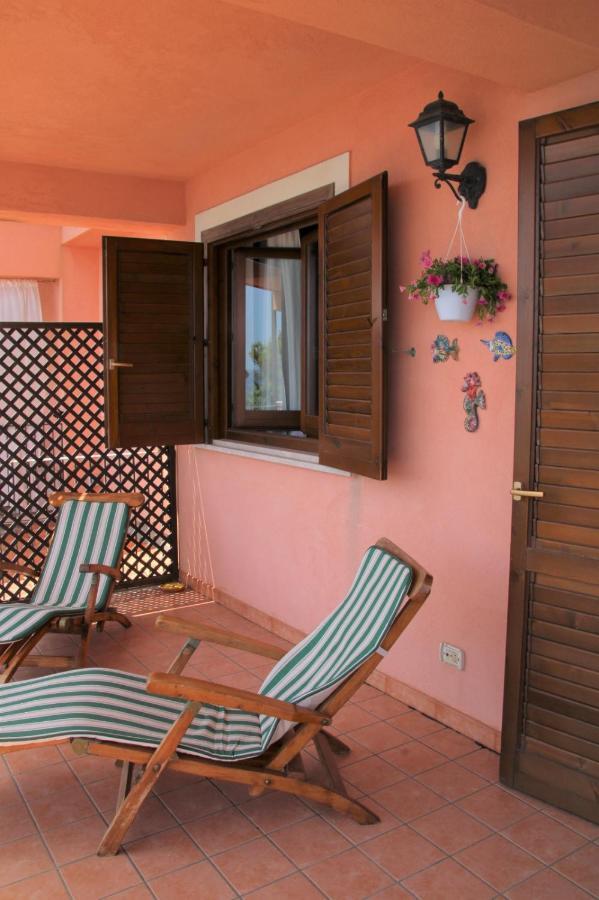Poseidone Sea Apartment Taormina Мацео Екстериор снимка